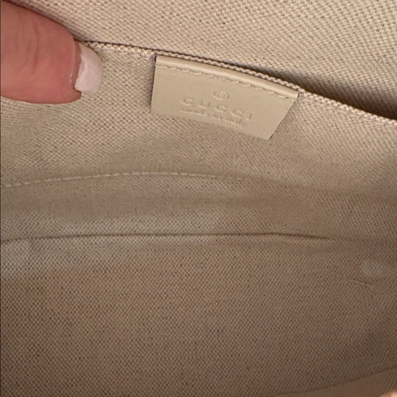 Gucci Cream Leather Horsebit Mini. - Picture 4 of 9